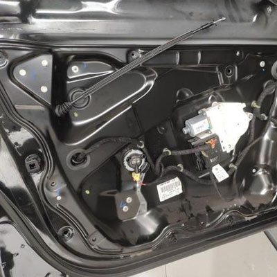 新能源汽車門板粘接的用到哪些膠水？